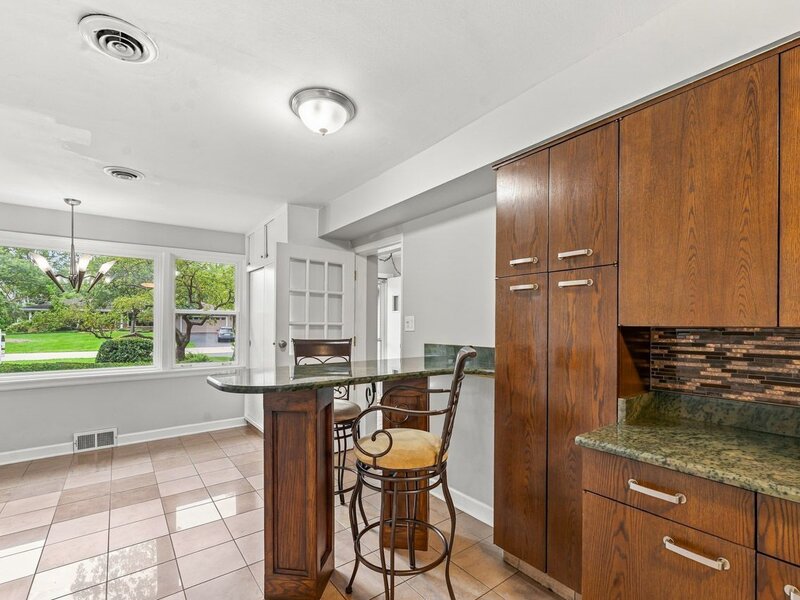 311 N Mac Arthur Boulevard Mount Prospect IL 60056