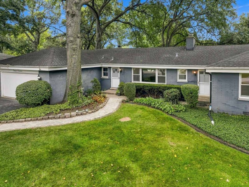 311 N Mac Arthur Boulevard Mount Prospect IL 60056