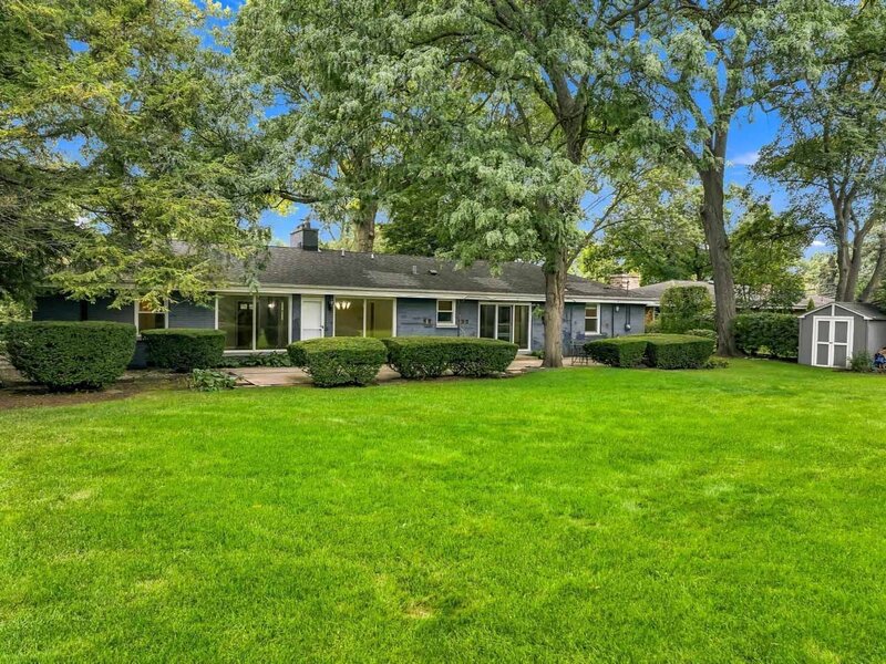 311 N Mac Arthur Boulevard Mount Prospect IL 60056