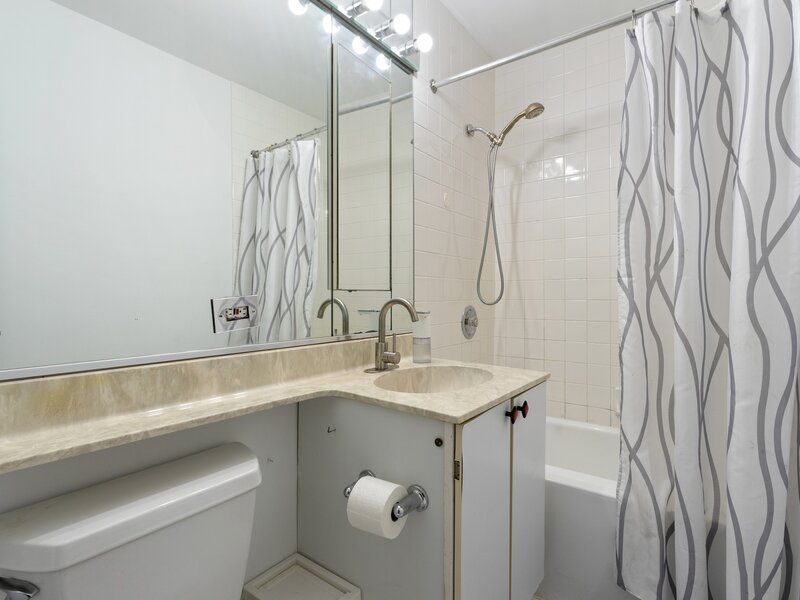 1445 N State Parkway Chicago IL 60610