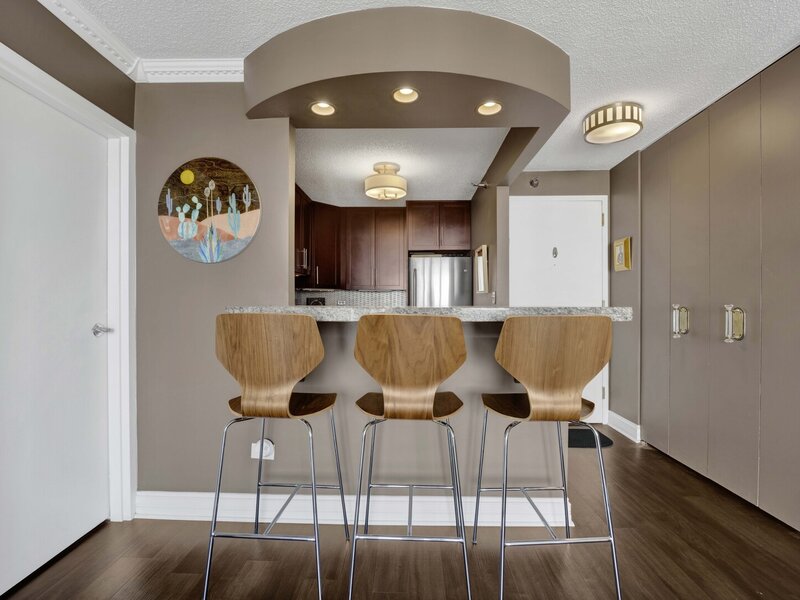 111 W Maple Street Chicago IL 60610