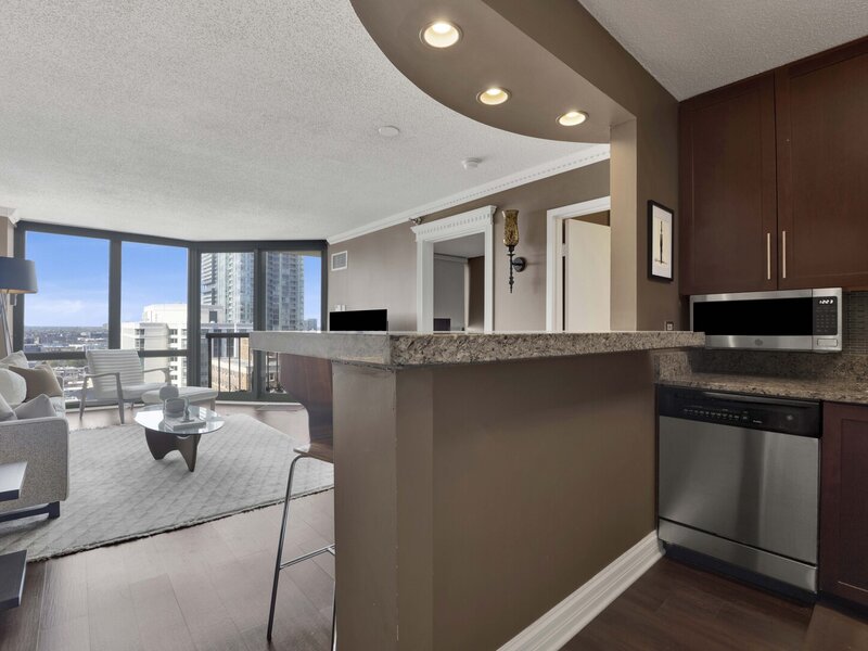 111 W Maple Street Chicago IL 60610