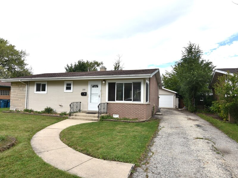 210 E Myrick Avenue Addison IL 60101