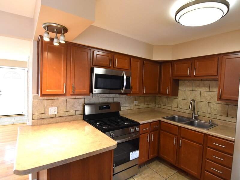 210 E Myrick Avenue Addison IL 60101