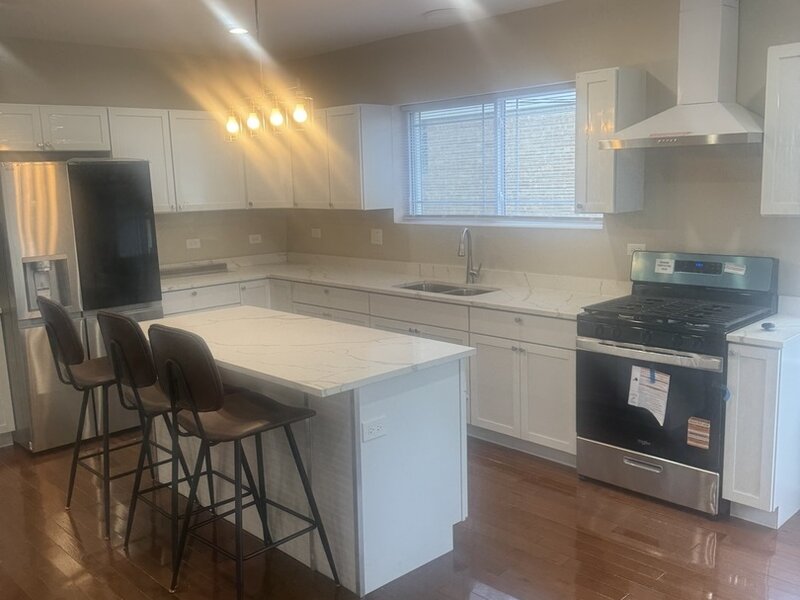 1612 S Scoville Avenue Berwyn IL 60402
