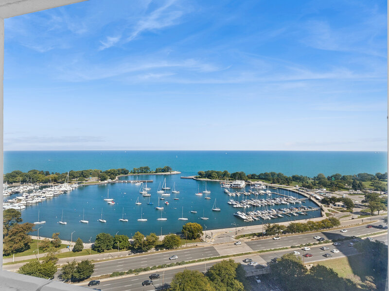 3200 N Lake Shore Drive Chicago IL 60657