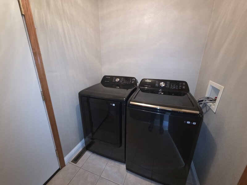 7069 Mullinshire Way Machesney Park IL 61115