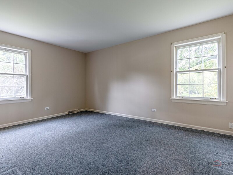 1495 Northwoods Circle Deerfield IL 60015