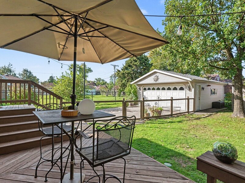 2342 S 3rd Avenue North Riverside IL 60546