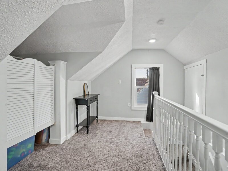 2342 24 1/2 Street Rock Island IL 61201