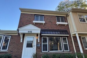 Photo of 442 Congress Court Wood Dale IL 60191 Unit 9
