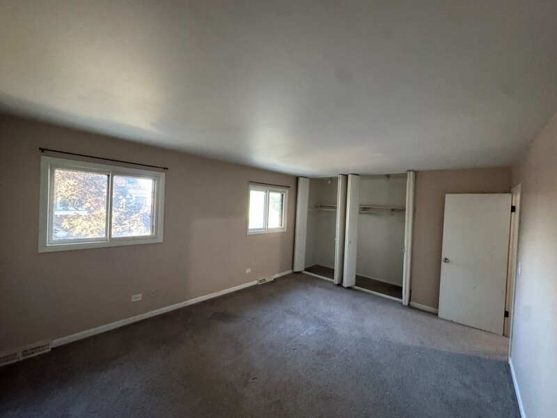 442 Congress Court Wood Dale IL 60191