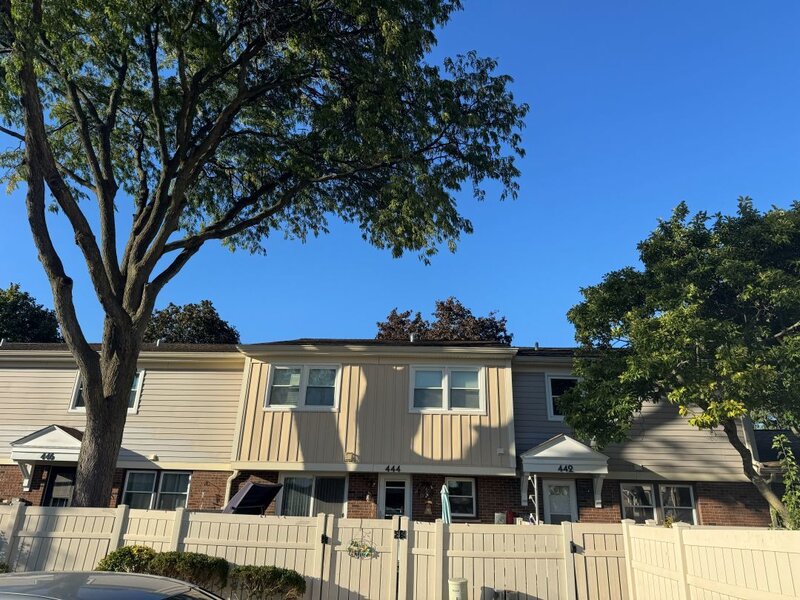 442 Congress Court Wood Dale IL 60191