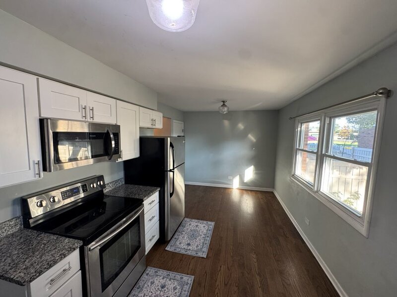 442 Congress Court Wood Dale IL 60191
