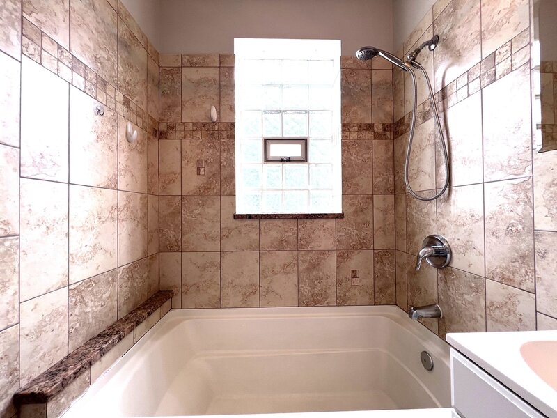 2743 N Lavergne Avenue Chicago IL 60639