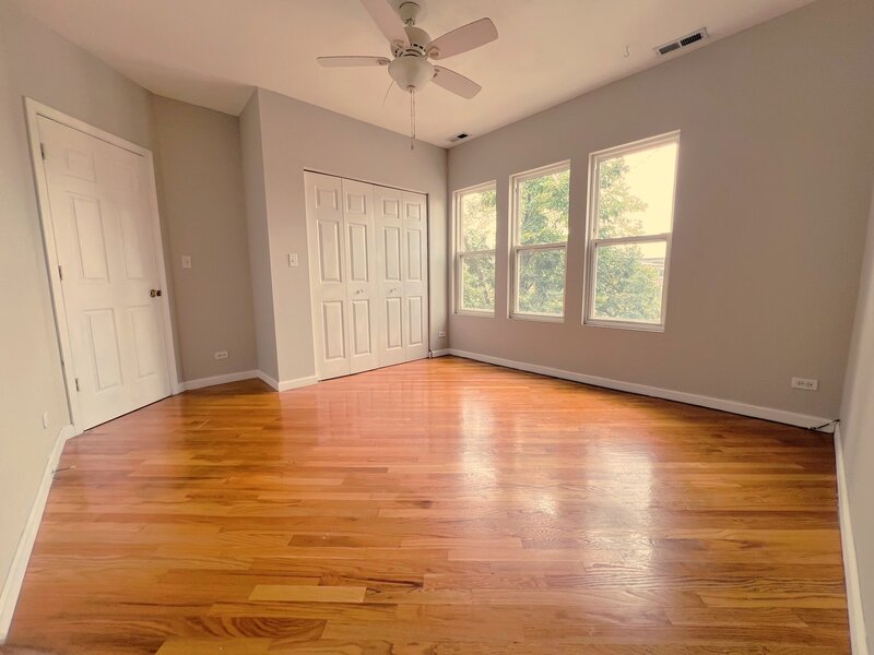 2743 N Lavergne Avenue Chicago IL 60639