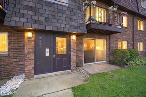 Photo of 9386 Bay Colony Drive Des Plaines IL 60016 Unit 1S