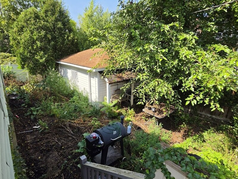 6821 N Ravenswood Avenue Chicago IL 60626