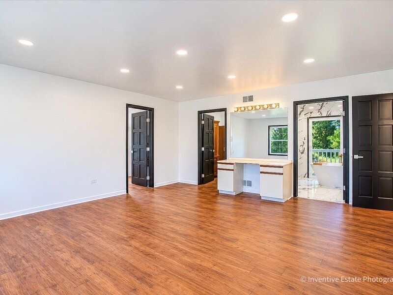 7 Willow Bay Drive South Barrington IL 60010