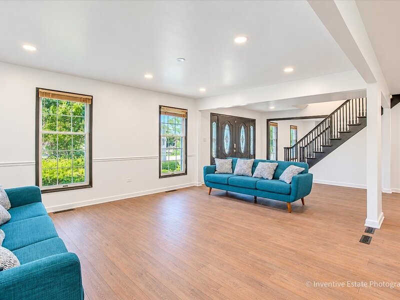 7 Willow Bay Drive South Barrington IL 60010