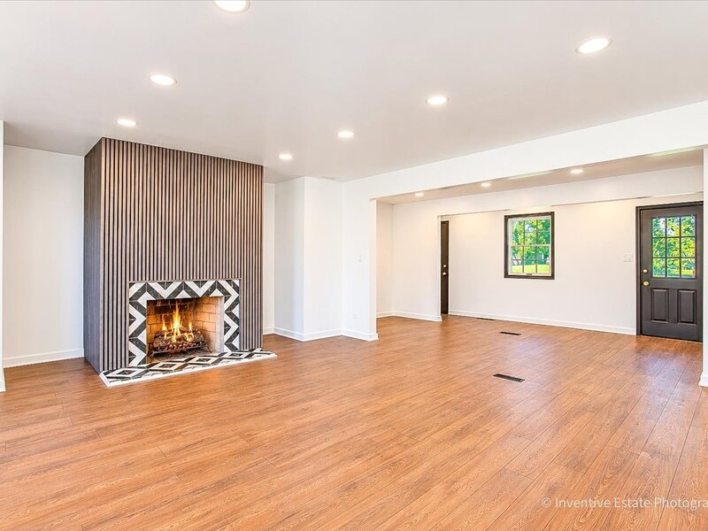 7 Willow Bay Drive South Barrington IL 60010