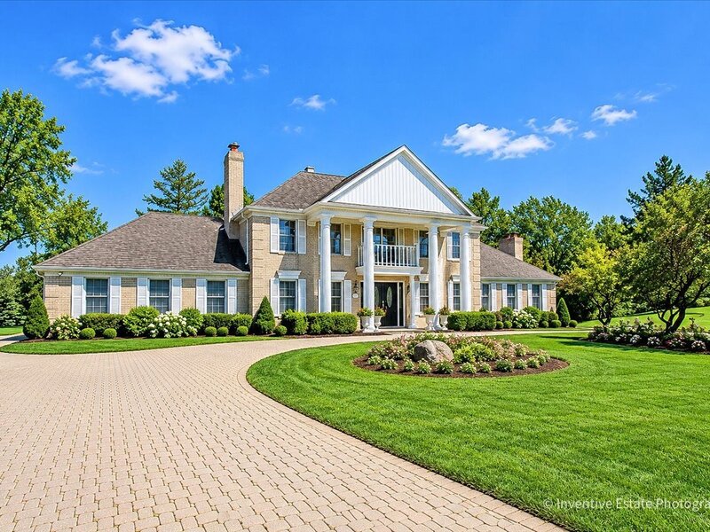 7 Willow Bay Drive South Barrington IL 60010
