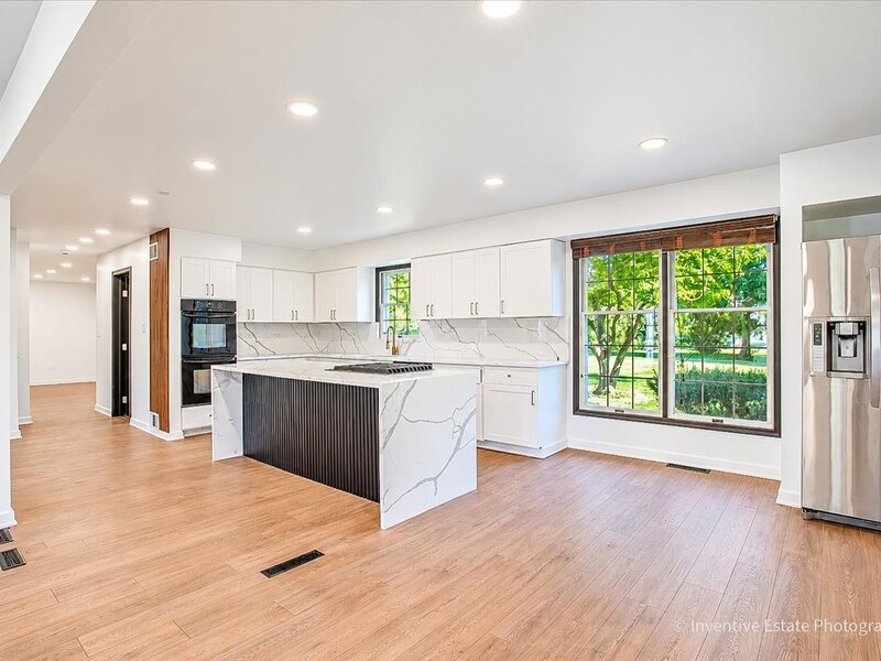 7 Willow Bay Drive South Barrington IL 60010