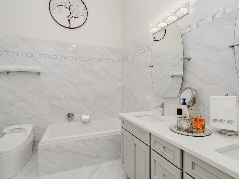 11 Rienzi Lane Highwood IL 60040