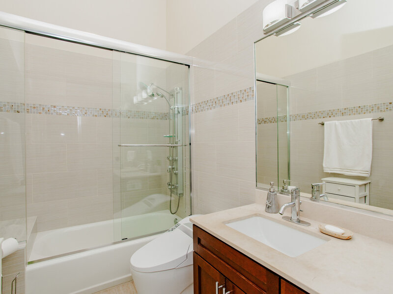 11 Rienzi Lane Highwood IL 60040