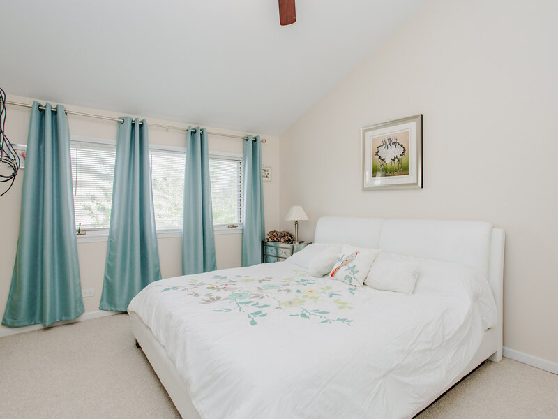 11 Rienzi Lane Highwood IL 60040