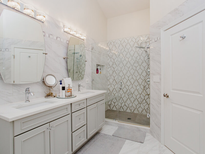 11 Rienzi Lane Highwood IL 60040