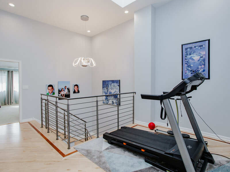 11 Rienzi Lane Highwood IL 60040