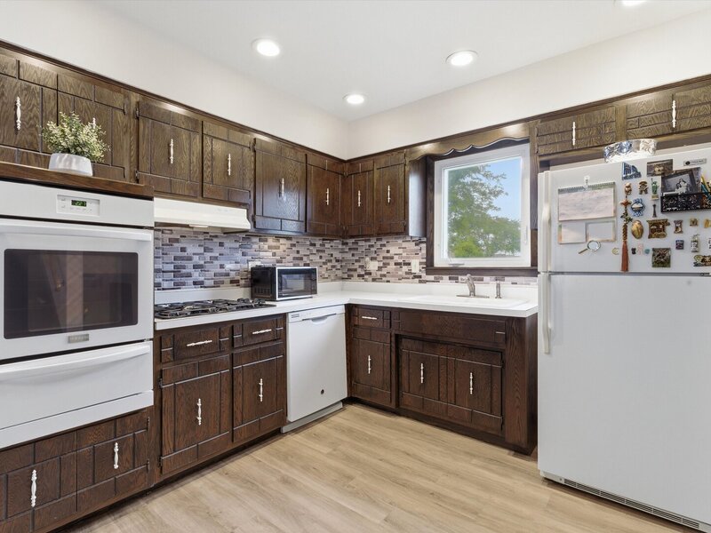 5253 S Moody Avenue Chicago IL 60638