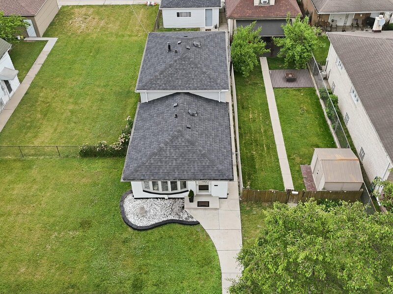 5253 S Moody Avenue Chicago IL 60638