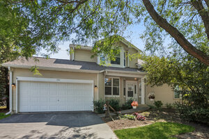 Photo of 194 Aspen Court North Aurora IL 60542