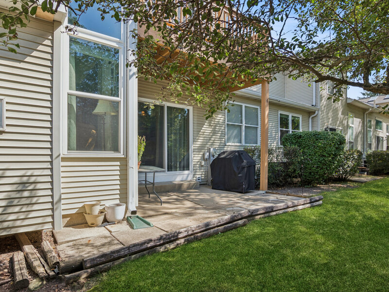 194 Aspen Court North Aurora IL 60542
