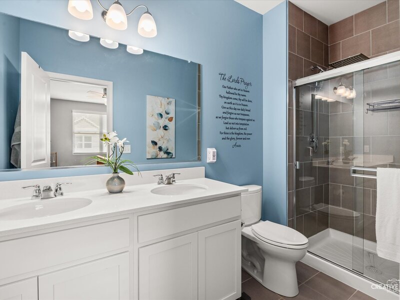 544 Comstock Road South Elgin IL 60177