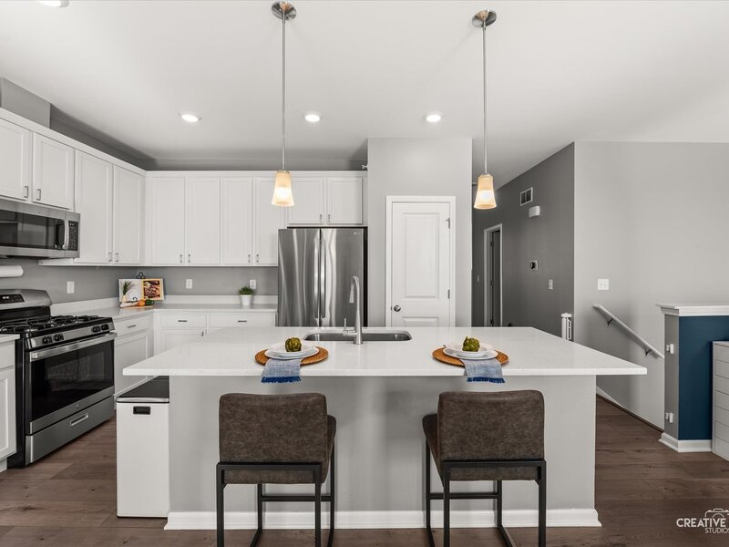 544 Comstock Road South Elgin IL 60177
