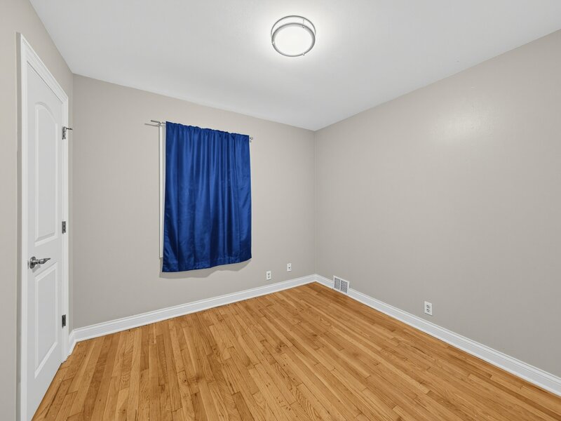 156 Oak Avenue Hillside IL 60162