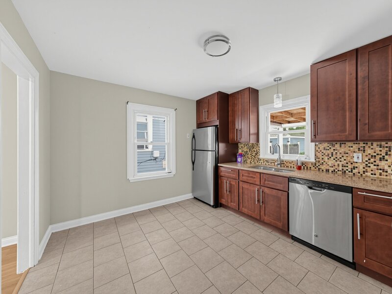 156 Oak Avenue Hillside IL 60162