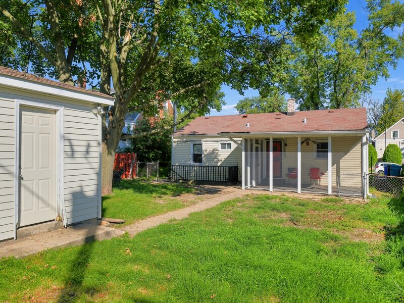 156 Oak Avenue Hillside IL 60162