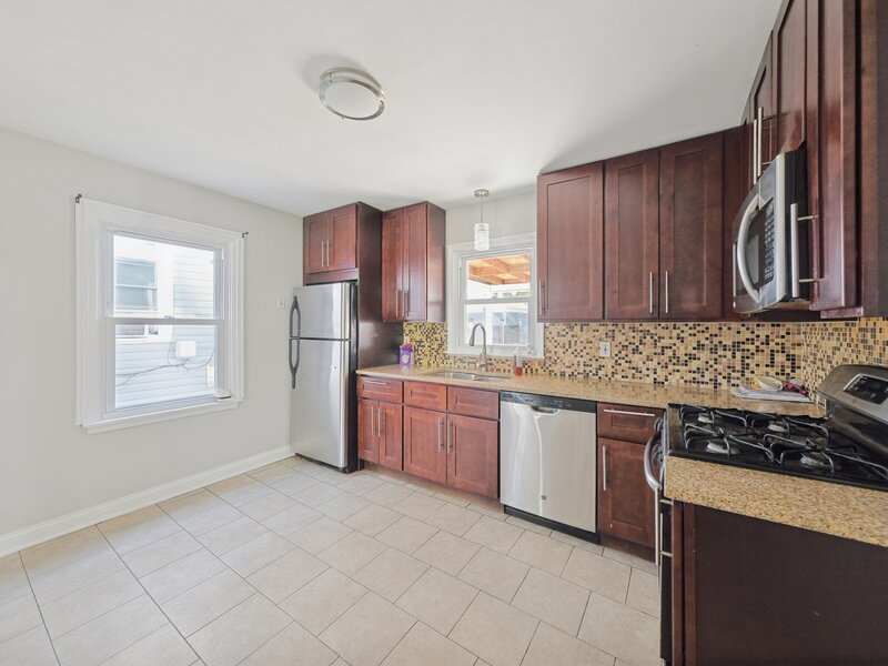156 Oak Avenue Hillside IL 60162
