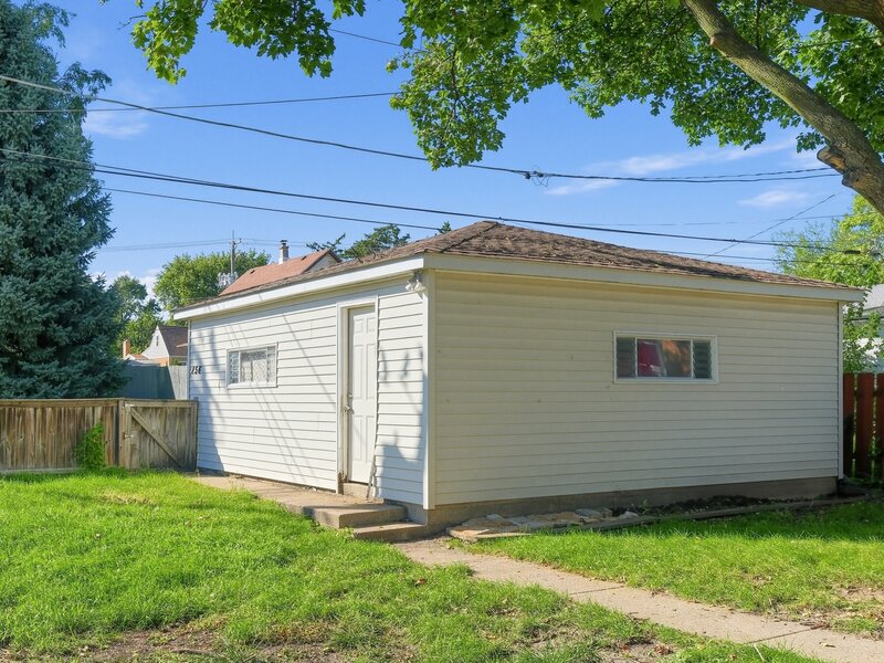 156 Oak Avenue Hillside IL 60162