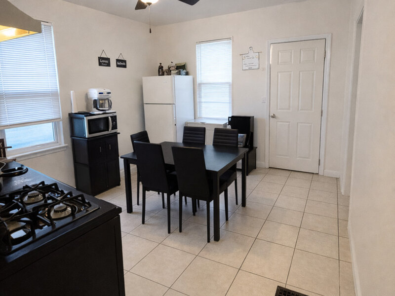 6812 S Wolcott Avenue Chicago IL 60636