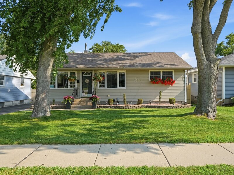 139 W 10th Street Chicago Heights IL 60411