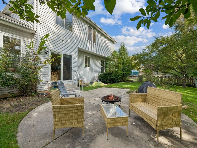 915 Charlton Road Lake Villa IL 60046