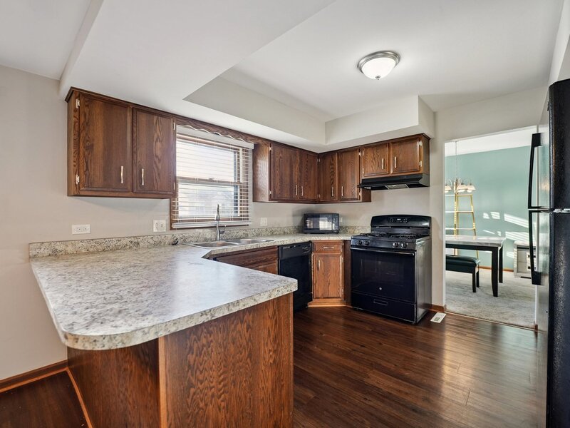 532 Shenandoah Trail Elgin IL 60123