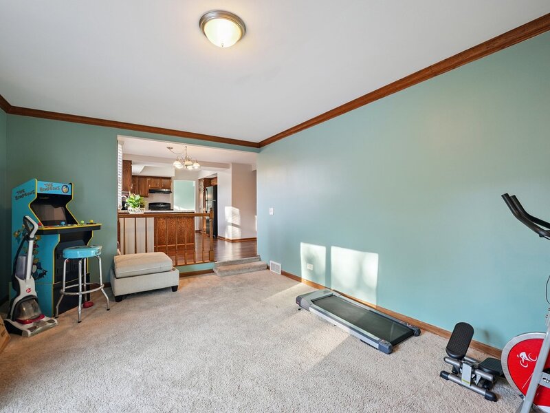 532 Shenandoah Trail Elgin IL 60123