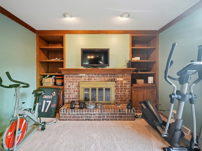 532 Shenandoah Trail Elgin IL 60123
