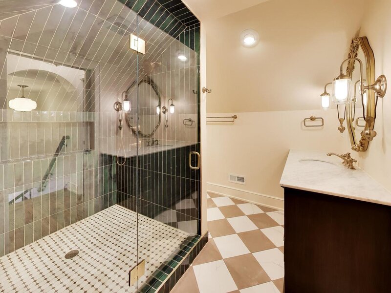10516 S Seeley Avenue Chicago IL 60643